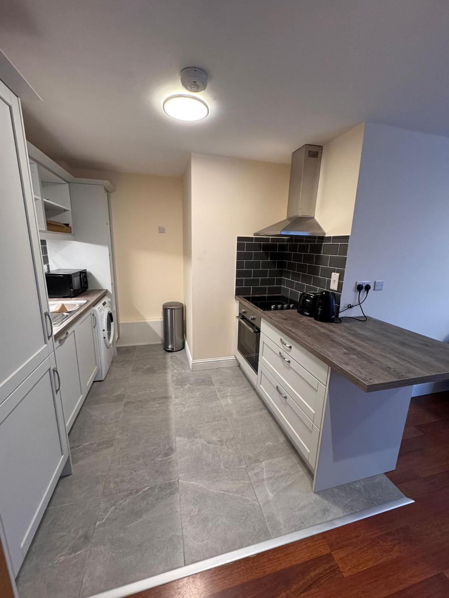 Washington Street Apartment *
